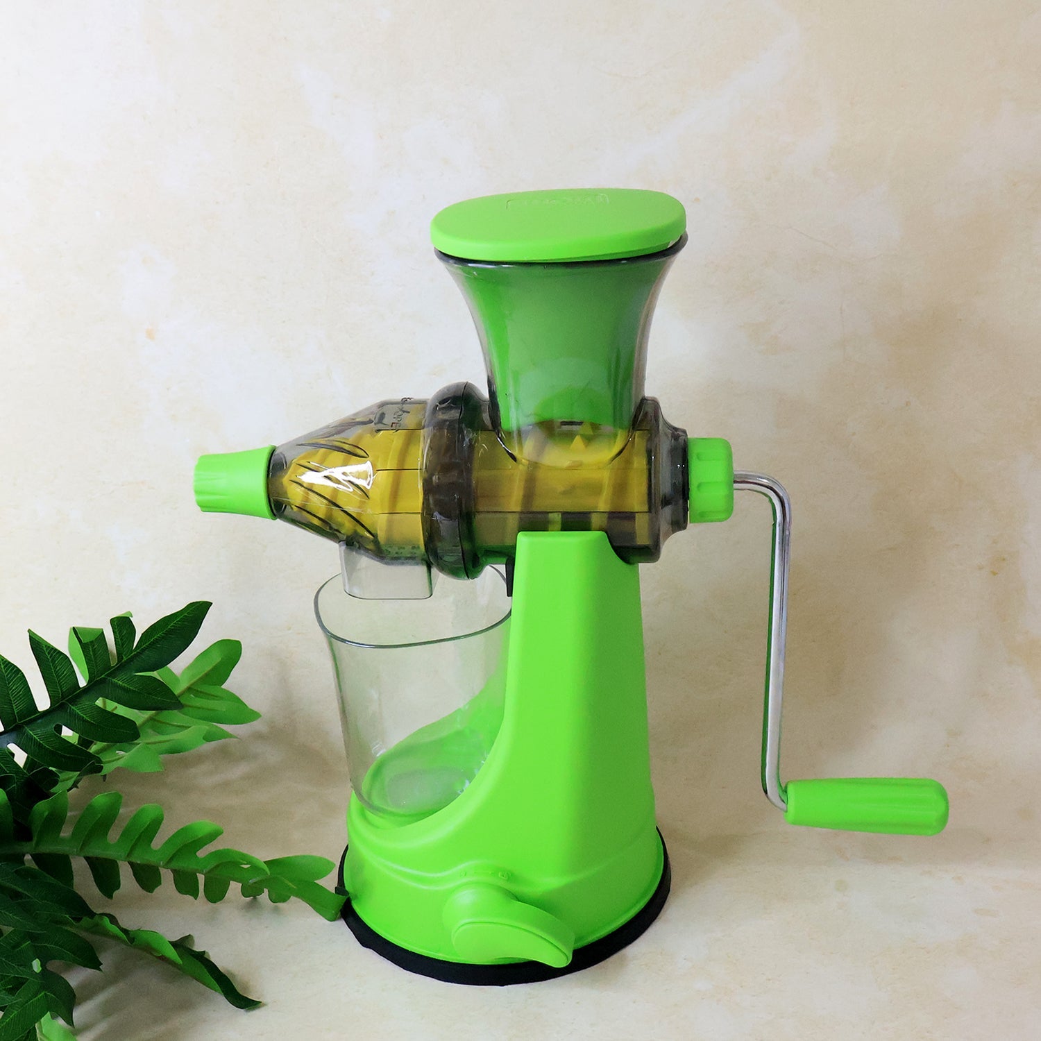 Supermom Manual Multi-Functional Fruit and Vegetable Juicer (1 Pc) Supermom Manual Multi-Functional Fruit and Vegetable Juicer (1 Pc)